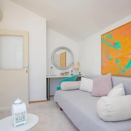 Sea View Apartments & Rooms Slano