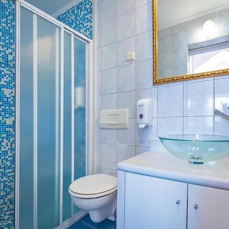 Sea View Apartments & Rooms Slano